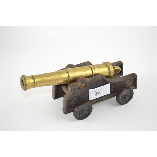 454 - Brass late 19th early 20th C cast & brass signal cannon