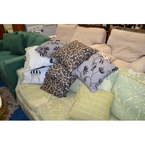 706 - Nine scatter cushions in different fabrics