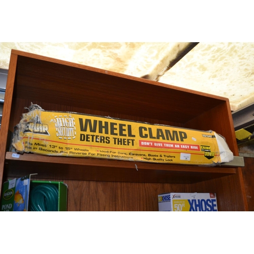 16 - Wheel clamp