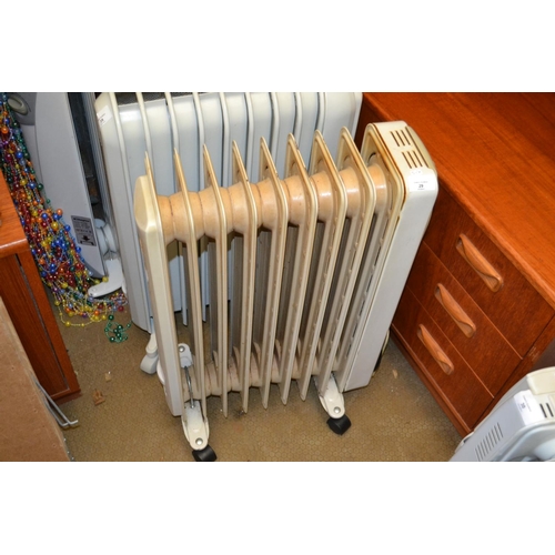 29 - DeLonghi oli filled radiator