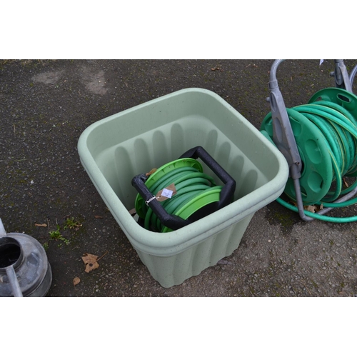 137 - Large plastic planter & hose on reel