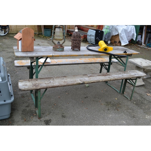 164 - German bierkeller table, inc. 2 benches