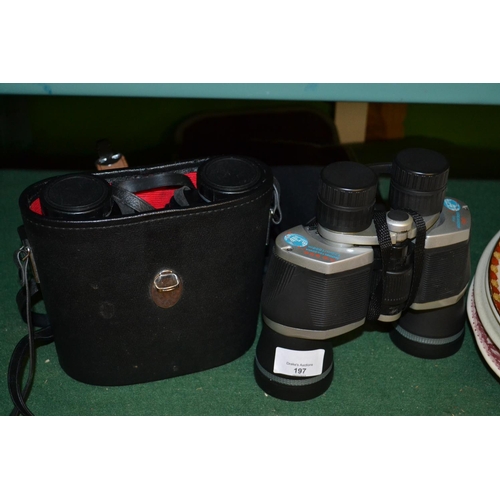 197 - Prinz binoculars & Breaker Binoculars in case