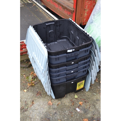 61 - 7 heavy duty plastic tubs