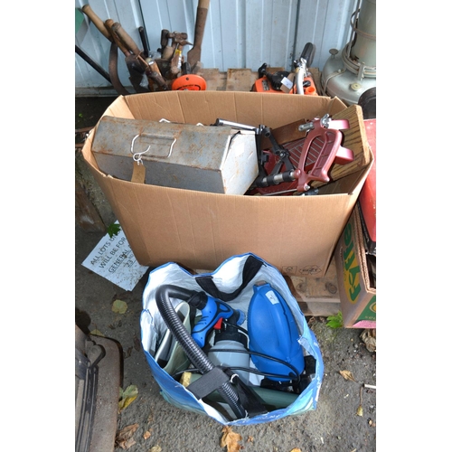 87 - Vivo paint sprayer & box of various tools