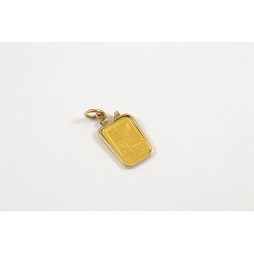 651 - 1g 999 Gold Pendant and 0.9g 9ct Mount