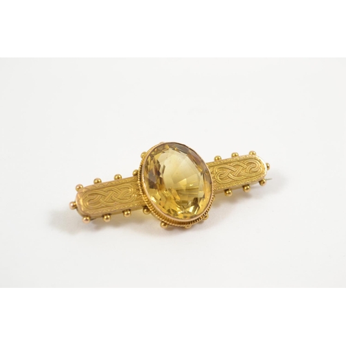 660 - 15ct Citrine Brooch