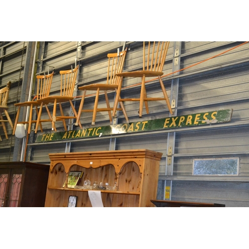 736 - Atlantic Coast Express, Southern Railway, wooden sign. Approx 330cm long