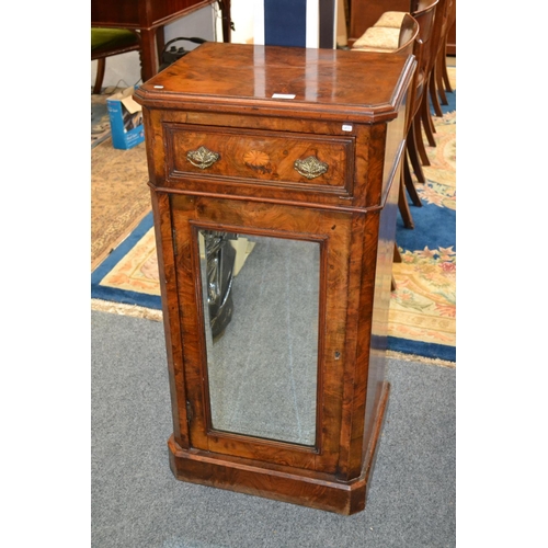 814 - Walnut Veneered Mirror Fronted, single drawer pot cupboard.
Door locked, no key