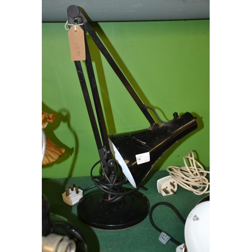 190 - Anglepoise style black lamp