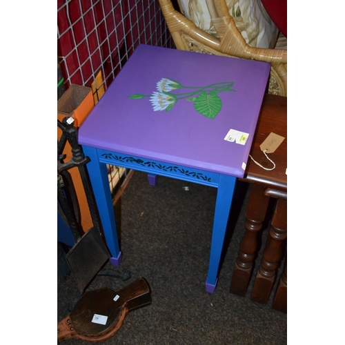 260 - Small painted table