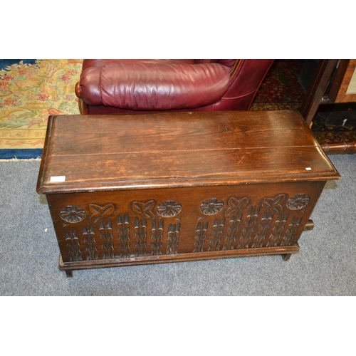 337 - Oak Victorian coffer / blanket box w 89cm x d 37 x h 47cm