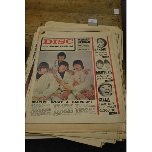 354 - Qty. of vintage Melody Maker newspapers