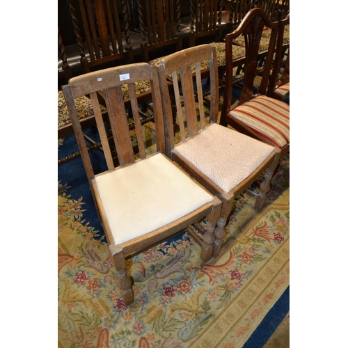 735 - Pair of blonde oak kitchen chairs