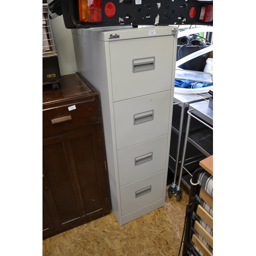 111 - Silverline 4 drawer filing cabinet with key