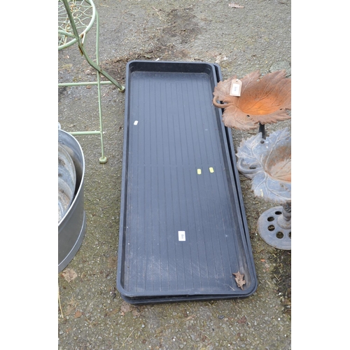 110 - 2 large potting trays