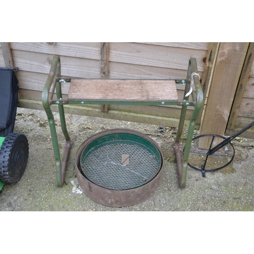 154 - 2 garden sieves and garden seat/kneeler