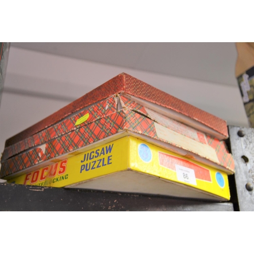 86 - 4 vintage jigsaw puzzles