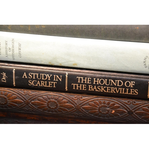 202 - 9 Volumes, mainly travel & exploration