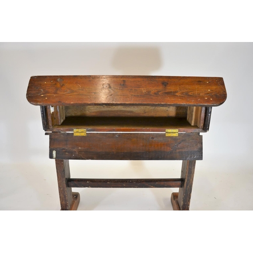 84 - Victorian saddle horse. Length 99cm x w 24cm x height 92cm