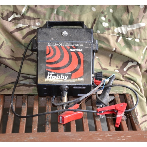 113 - Hotline super hobby electric fence unit (condition of battery unknown)