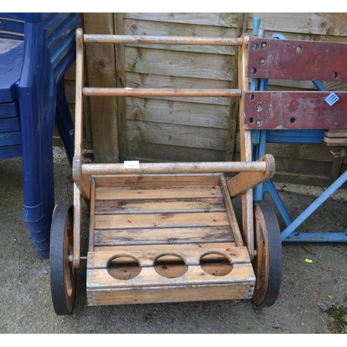 160 - Outdoor drinks trolley ( missing tray)