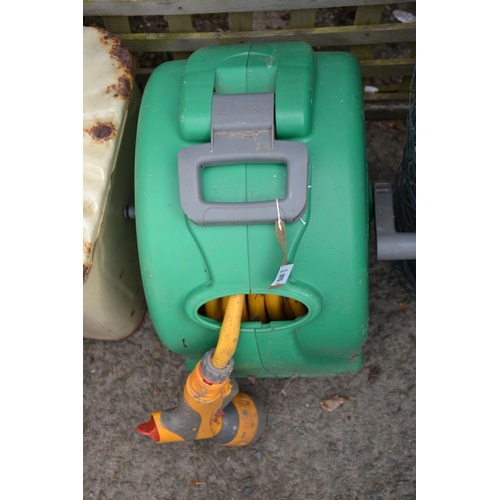 208 - Hozelock hose and reel with spray gun attachment