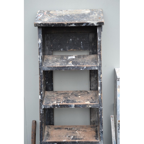 234 - 5 step wooden decorative step ladder