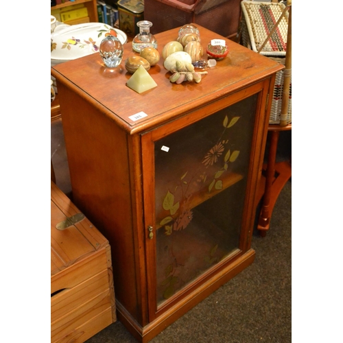 280 - Glass fronted 2 shelf cabinet unit