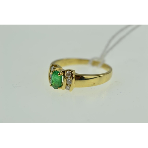 369 - 18ct gold, emerald & diamond ring, size N