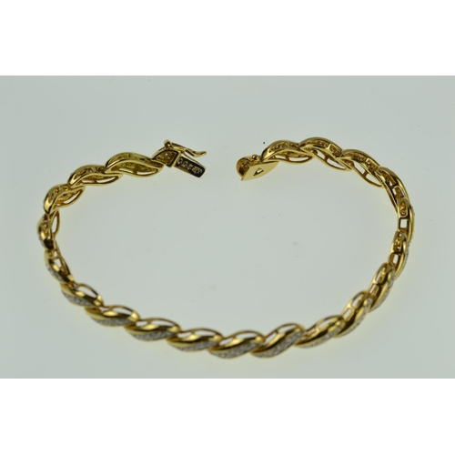 390 - 18ct gold & diamond bracelet, tdw 2ct