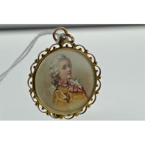 410 - 9ct gold double sided portrait miniature pendant, gross weight 7.7 grams