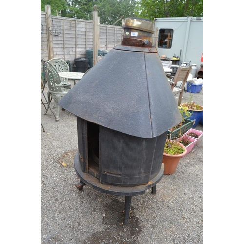 127 - Jotul no.6 10 Kw cast iron stove with twin sliding front doors, full professional service required b... 