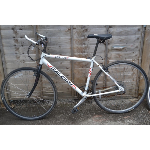 4 - Raleigh Grande hybrid bike 20 inch frame