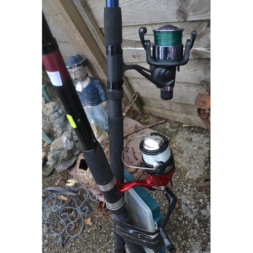 47 - Sunshine 3000 fishing rod + 1 other and tackle box