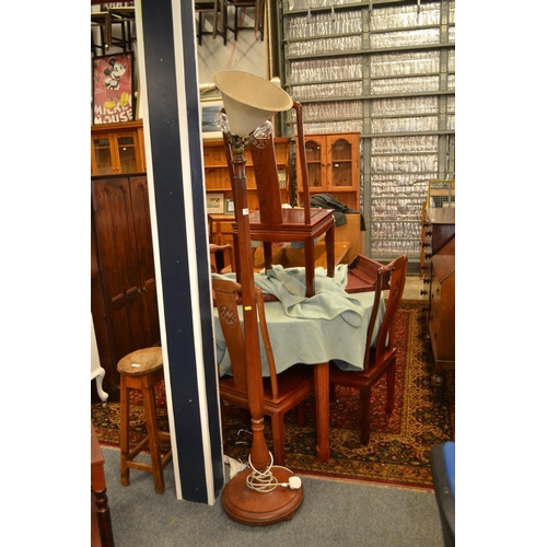 517 - 4 bulb standard lamp with 1 metallic shade. Approx height 180 CM.