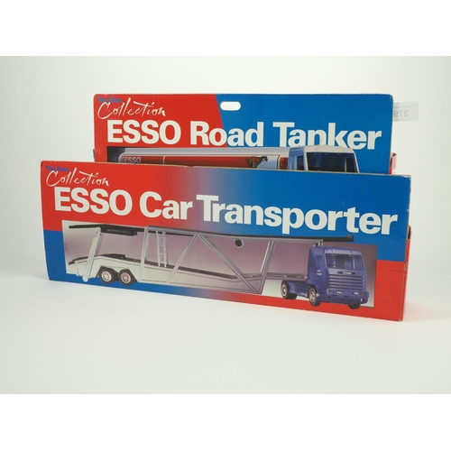 空港アクセサリー ESSO給油トラック2台＆ラバトリーサービスカー2台 セット The Esso Collection road tanker & car transporters in box