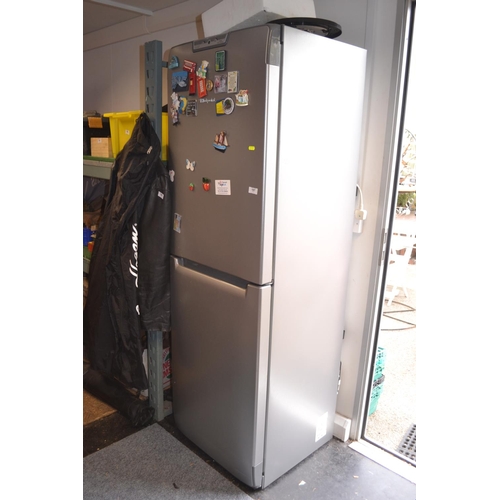 187 - Hotpoint 50/50 fridge freezer model FF187E