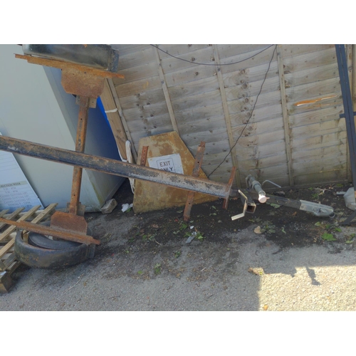 85a - Single axle motorcycle trailer in need of restoration solid axle and good jockey wheel