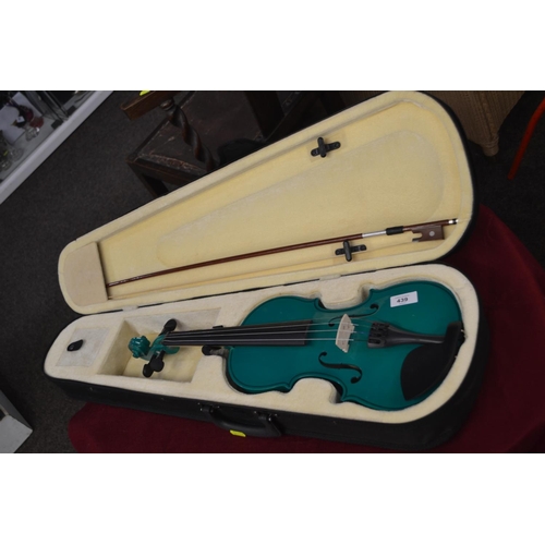 439 - Green Violin in case