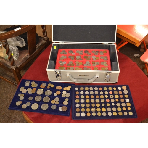 454 - Coin case containing mainly world coins & six crowns