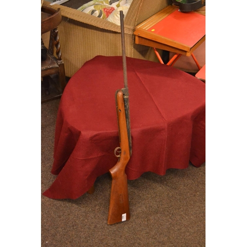 464 - BSA air rifle, 95.5cm length, bodywork slightly AF & missing screws