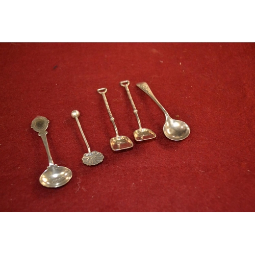 474 - Collection of silver salts spoons