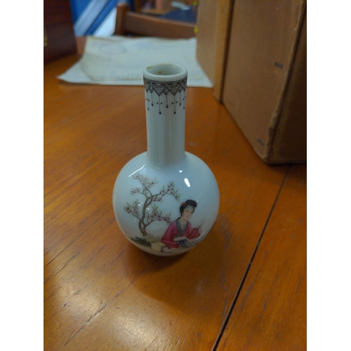 327 - Shelf of Oriental ceramic items inc. ginger jars. Some with areas of damage.