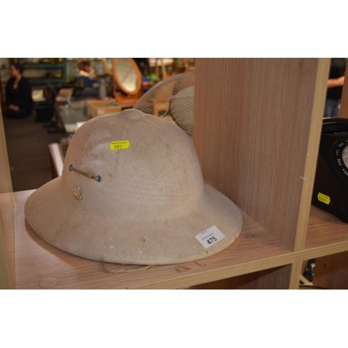 475 - Pith helmet