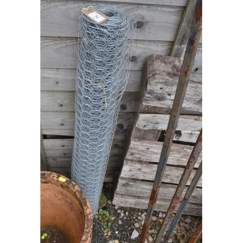 71 - Part roll of chicken wire