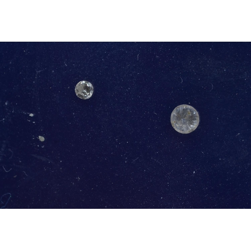 67 - Five loose diamonds TDW 0.835 carats