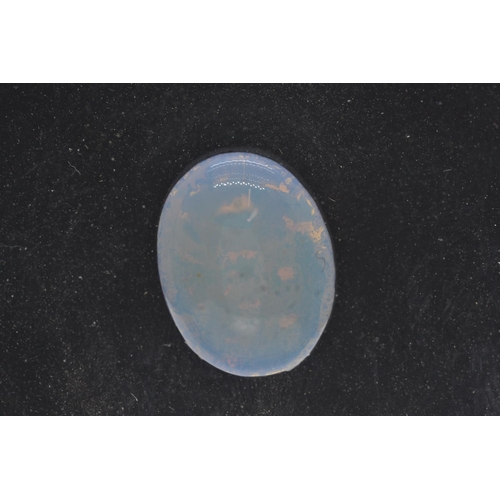 68 - Loose opal 3.875 carats