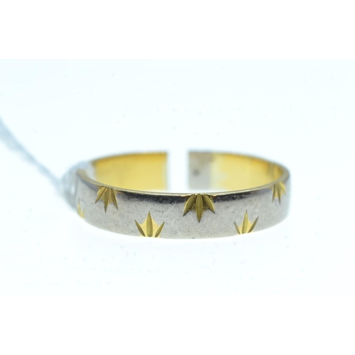 84 - 18ct gold scrap band, 4.35 grams