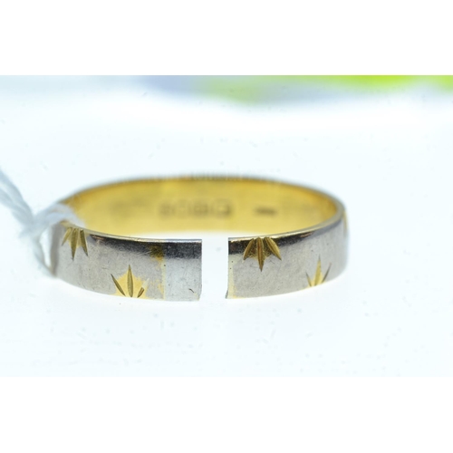 84 - 18ct gold scrap band, 4.35 grams